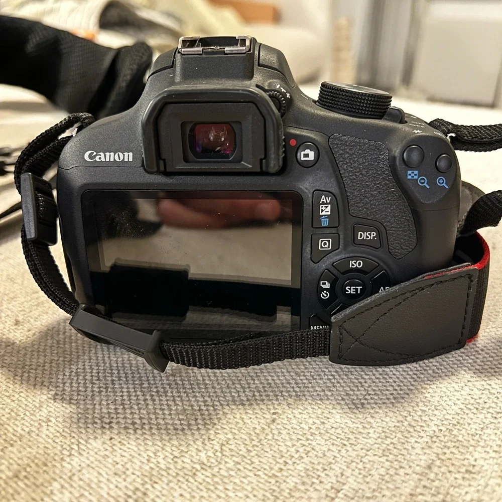 Canon t5 Camera
